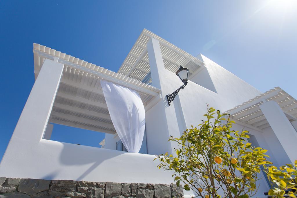 Miland Suites Adamantas  Exterior foto