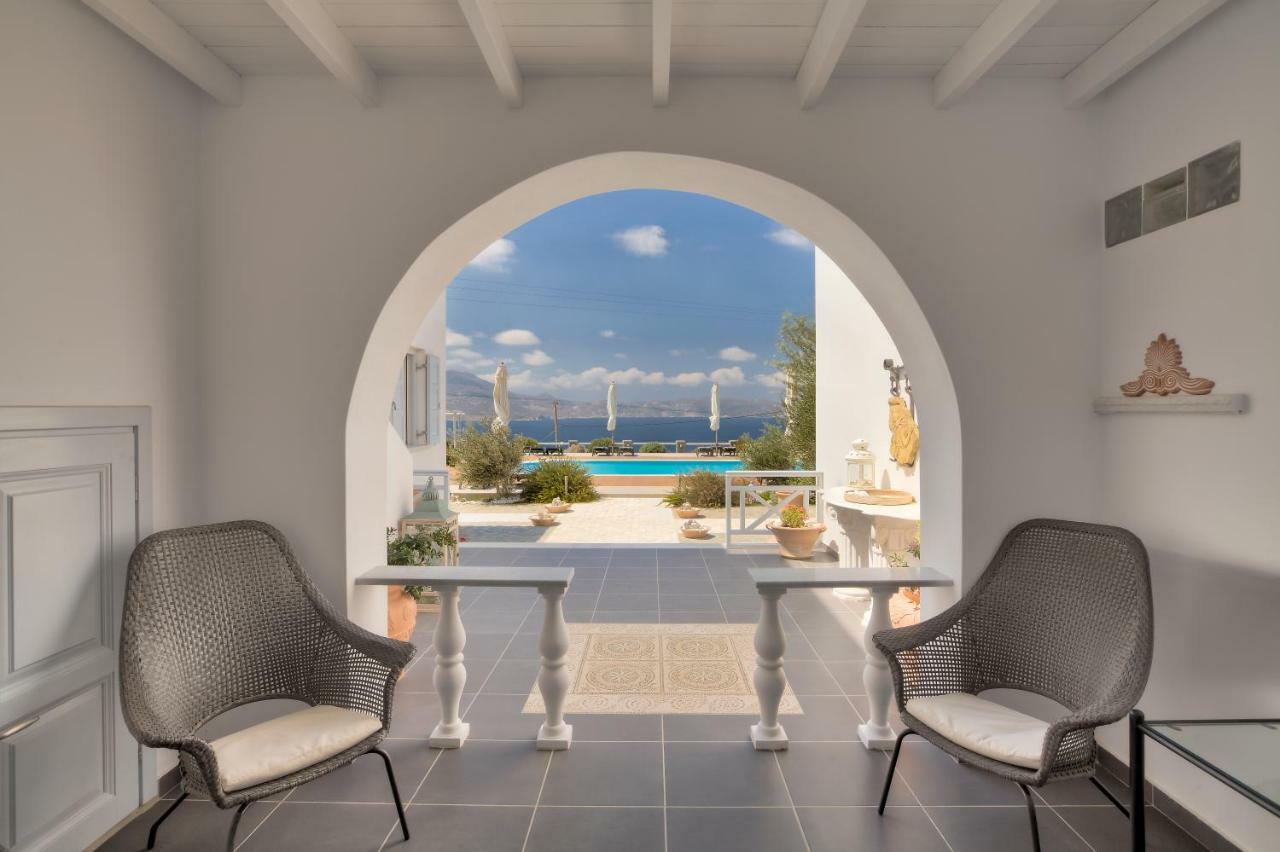 Miland Suites Adamantas  Exterior foto